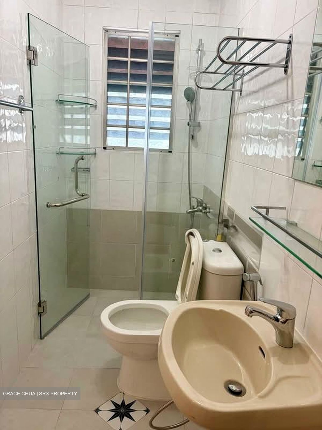 Jalan Sentosa (D14), Terrace #593979511